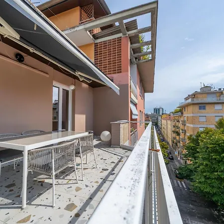 Guesthost - Nievo Terrace Apartamento